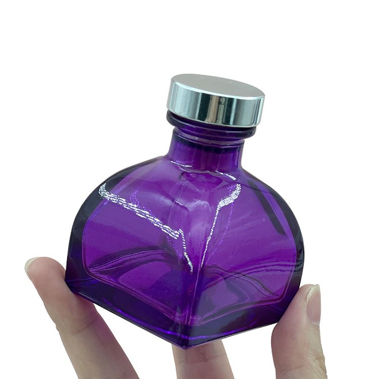 60ml Purple Square Glass Reed Diffuser Bottle Home Decoration Cork Stopper 750ml Capacity 500ml Volume Screen Printed Bottle