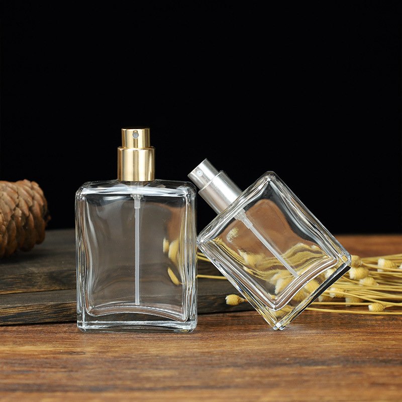 Spot supply Luxury Recyclable 20ml 30ml 50ml 100ml Transparent Square Glass Perfume Bottle With Pump Spray Cap