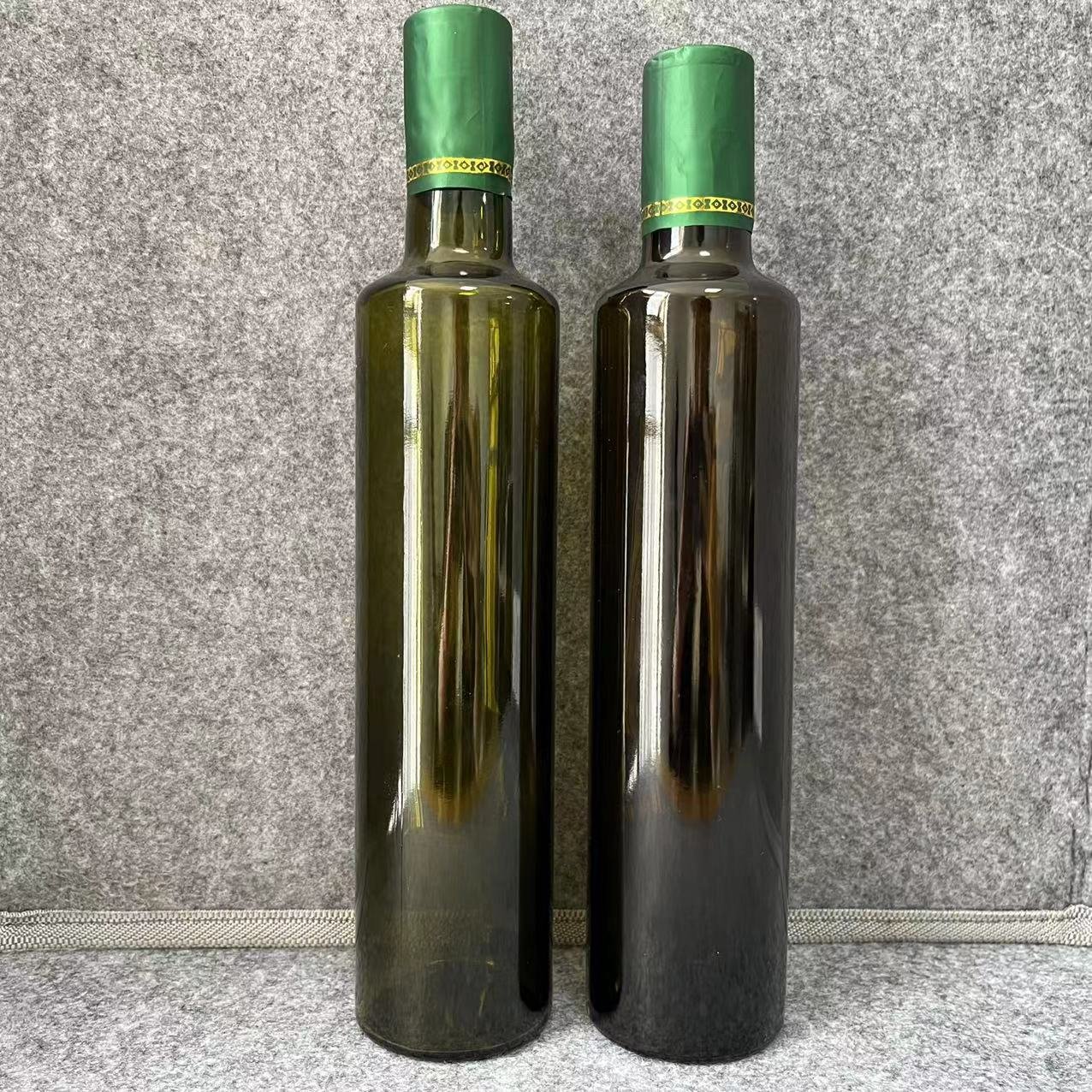 Food grade wholesale custom dark green empty olive oil dispenser bottle glass bottles for olive oil with lid