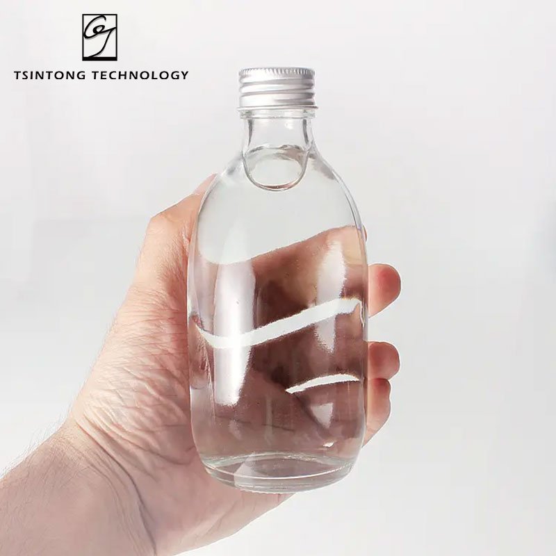 Wholesale 300ml 10oz Round Transparent Packaging Juicy Beverage Empty Milk Glass Bottle with Metal Lid