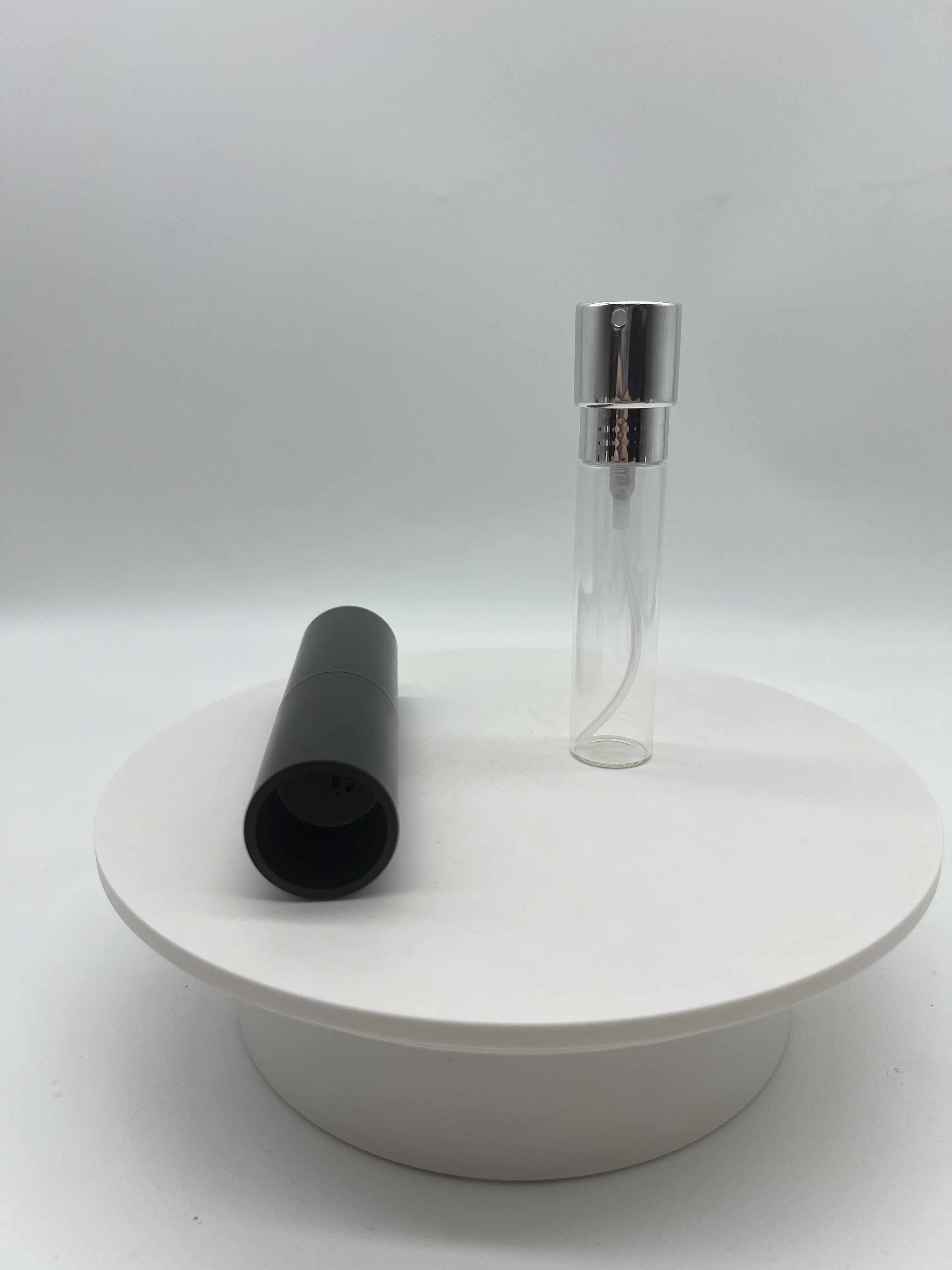 Hot Sale 5Ml 10Ml 15Ml 20Ml Clear glass bottle twist up pocket spray matte glossy aluminum refillable perfume mist spray pump