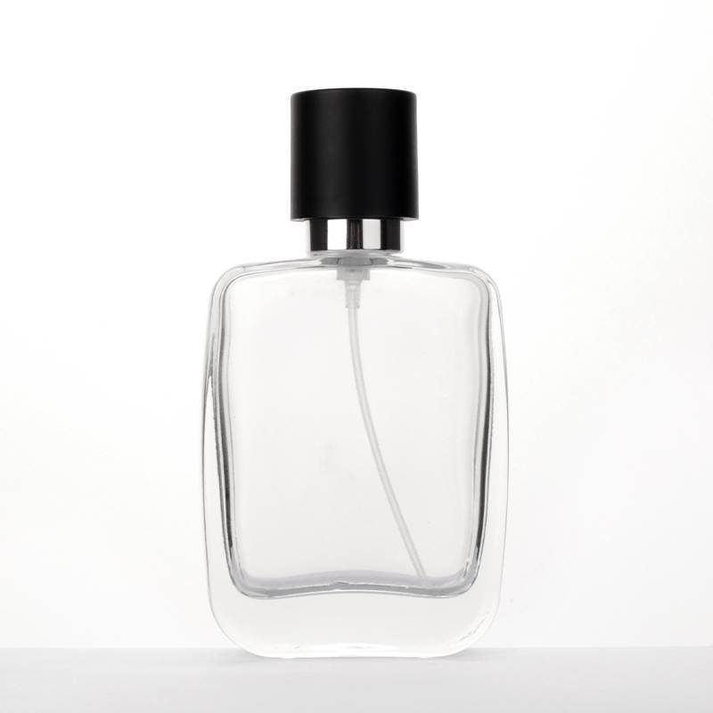 Sale Flat Square 55ml Fragrance Perfume Glass Bottle Luxury with Atomizer and Black Lids