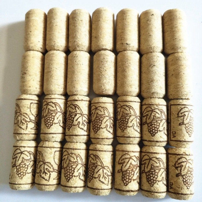 Manufacturer supplies wholesale Cork for red wine sealing corks laser engraving logo stoppers for glass bottle with shrink film