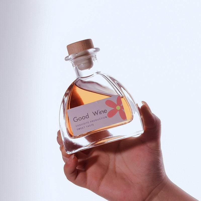 Wholesale 50 100 150 200 250ml high-end japanese wine Whisky Vodka thickened frosted glass cork sealed tequila wine bottle