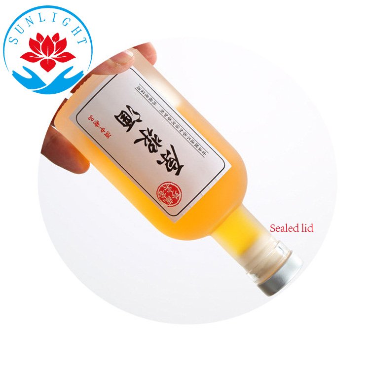 Factory Price Best Selling Products 2023 High Quality Big Capacity Glass Bottles Vodka 1000ml