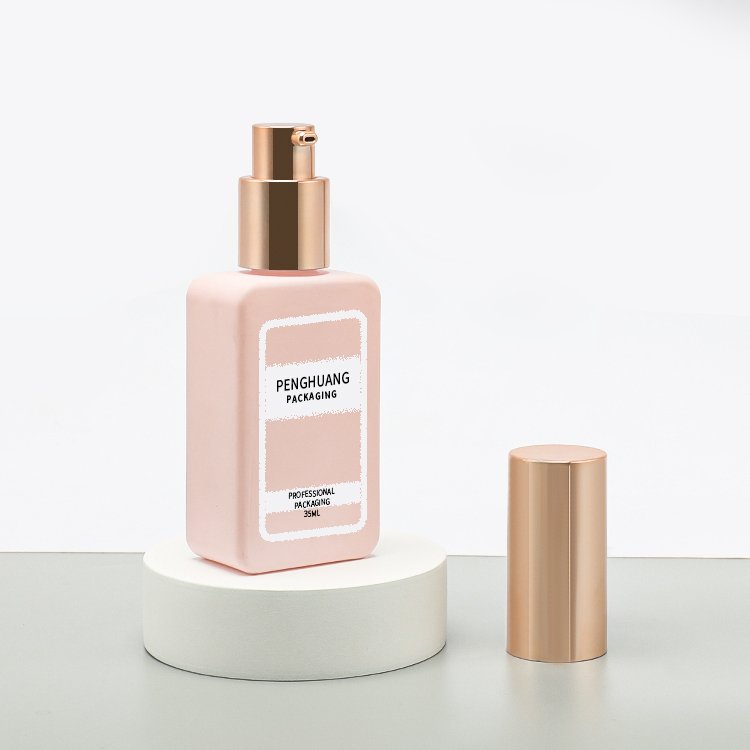 Custom pink 35ml glass foundation bottle wholesale gold lotion pump square skin care packaging glass cosmetic foundation bottle
