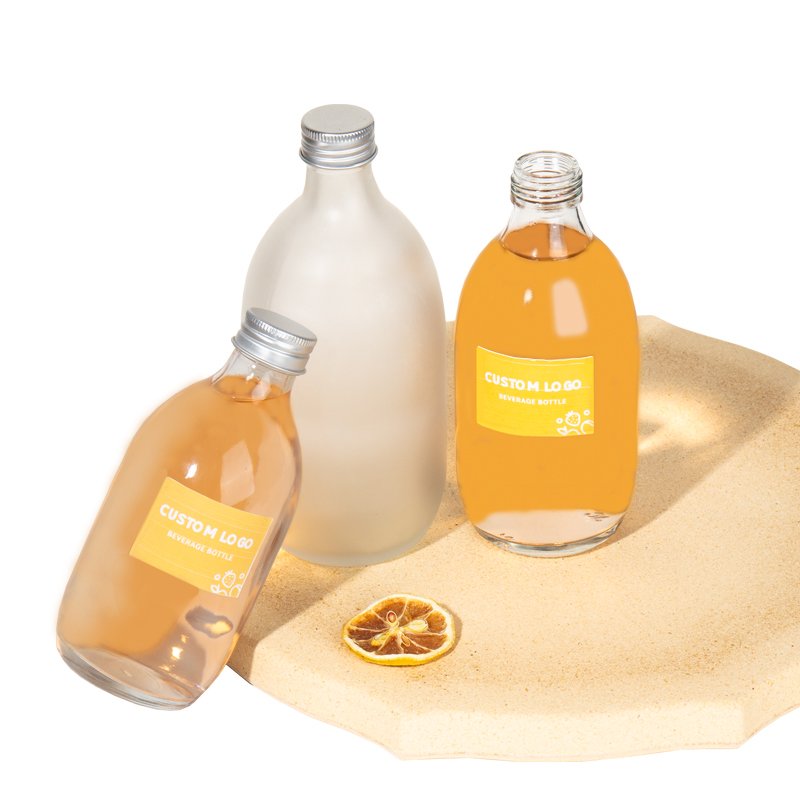 Luxury Empty Clear Round Shape Juice Water Glass Bottle 280ml 350ml 500ml with Lid for Customized Logo