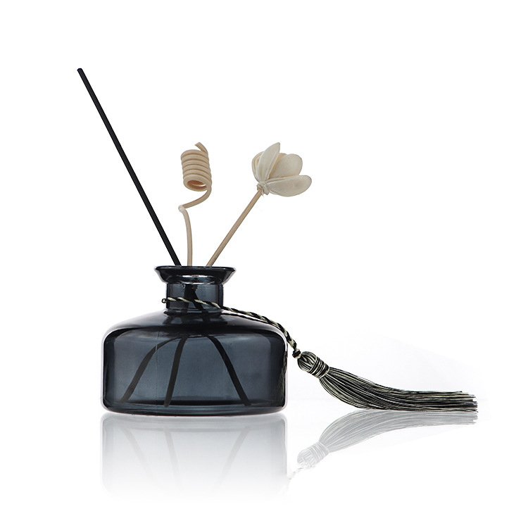 Custom Empty Clear Luxury Aroma Bottle 200ml Round wild-mouth Diffuser Bottle With Lid