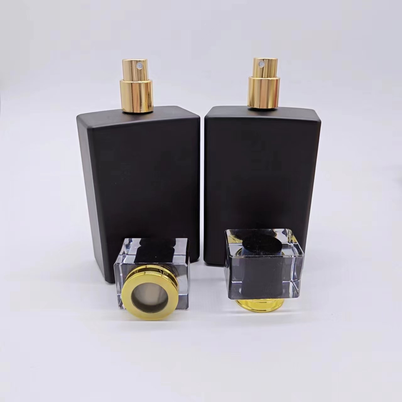 2024 black perfume bottle 50ml glass bottle Classic perfume bottle