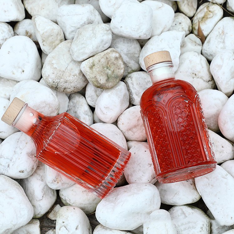 Wholesale Retro Roman Small Wine Bottle 50ml Glass Bottle Sub-bottling 200ml Transparent Sealed Bottle