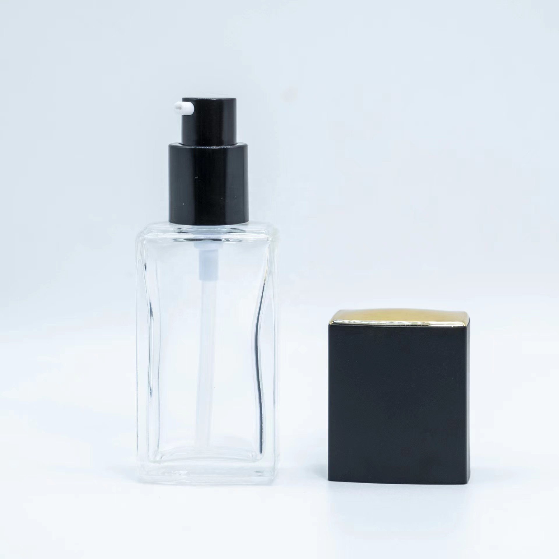 New Arrival 30ml Square Lotion Serum Essential Oil Bottle Glass Cosmetic Foundation Bottle