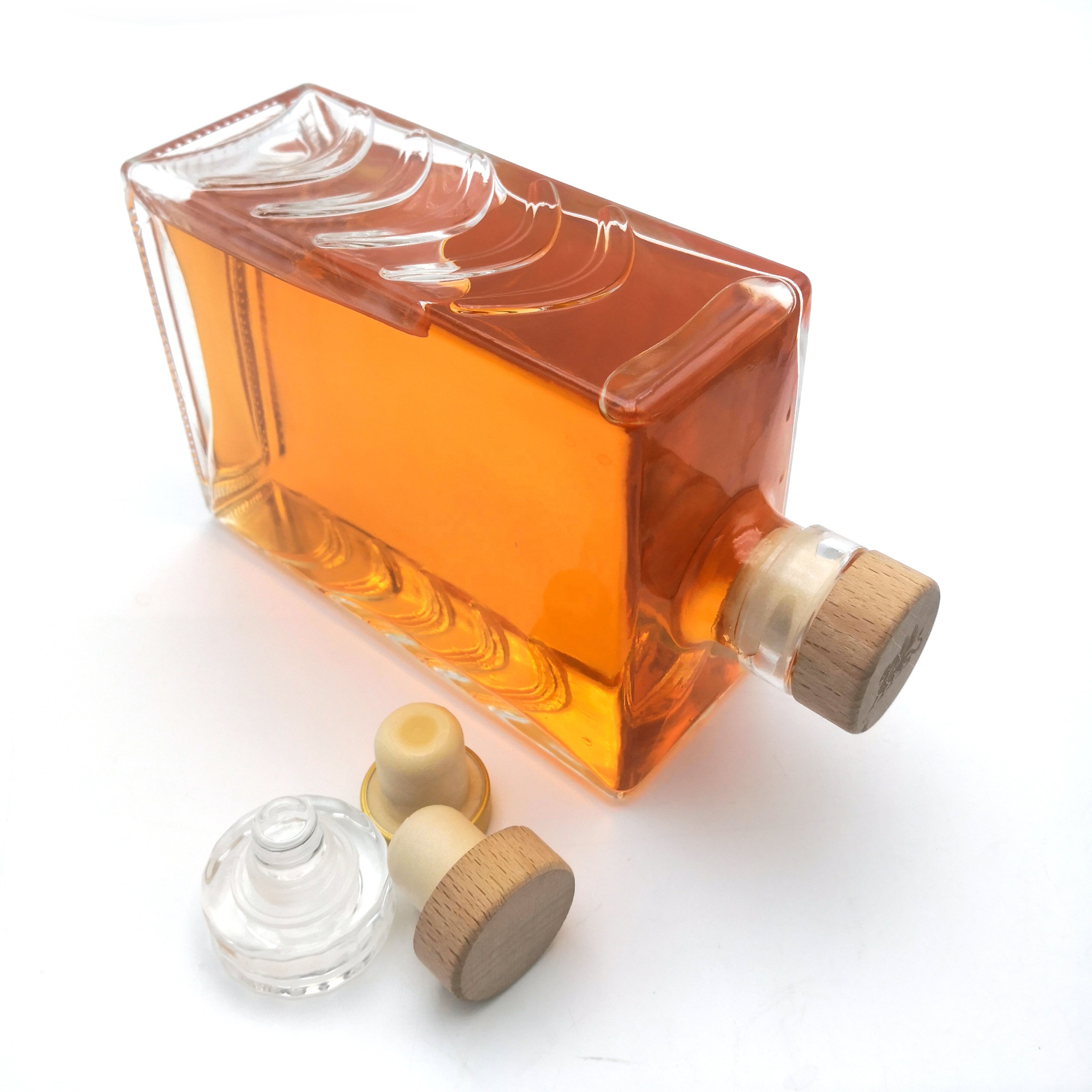 Unique Design Empty Square Liquor Wine Glass Bottle 750ml Liquor Bottle for Whiskey