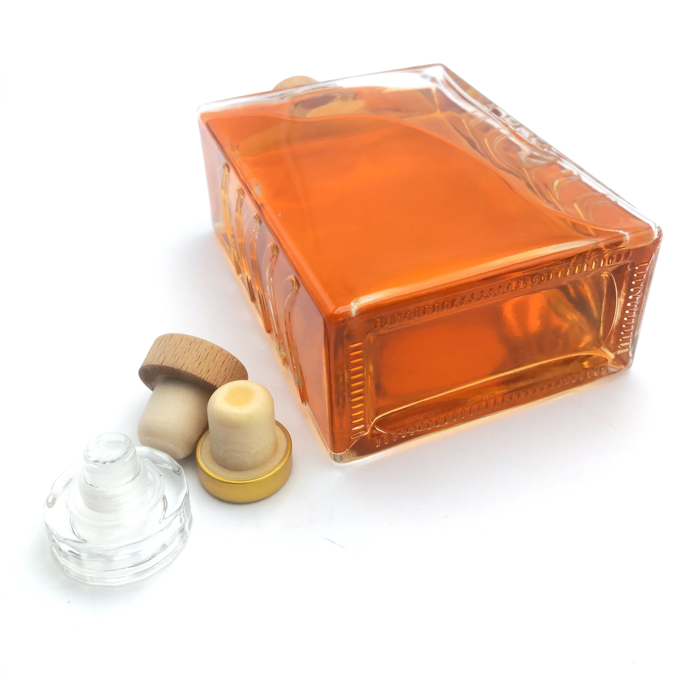 Unique Design Empty Square Liquor Wine Glass Bottle 750ml Liquor Bottle for Whiskey