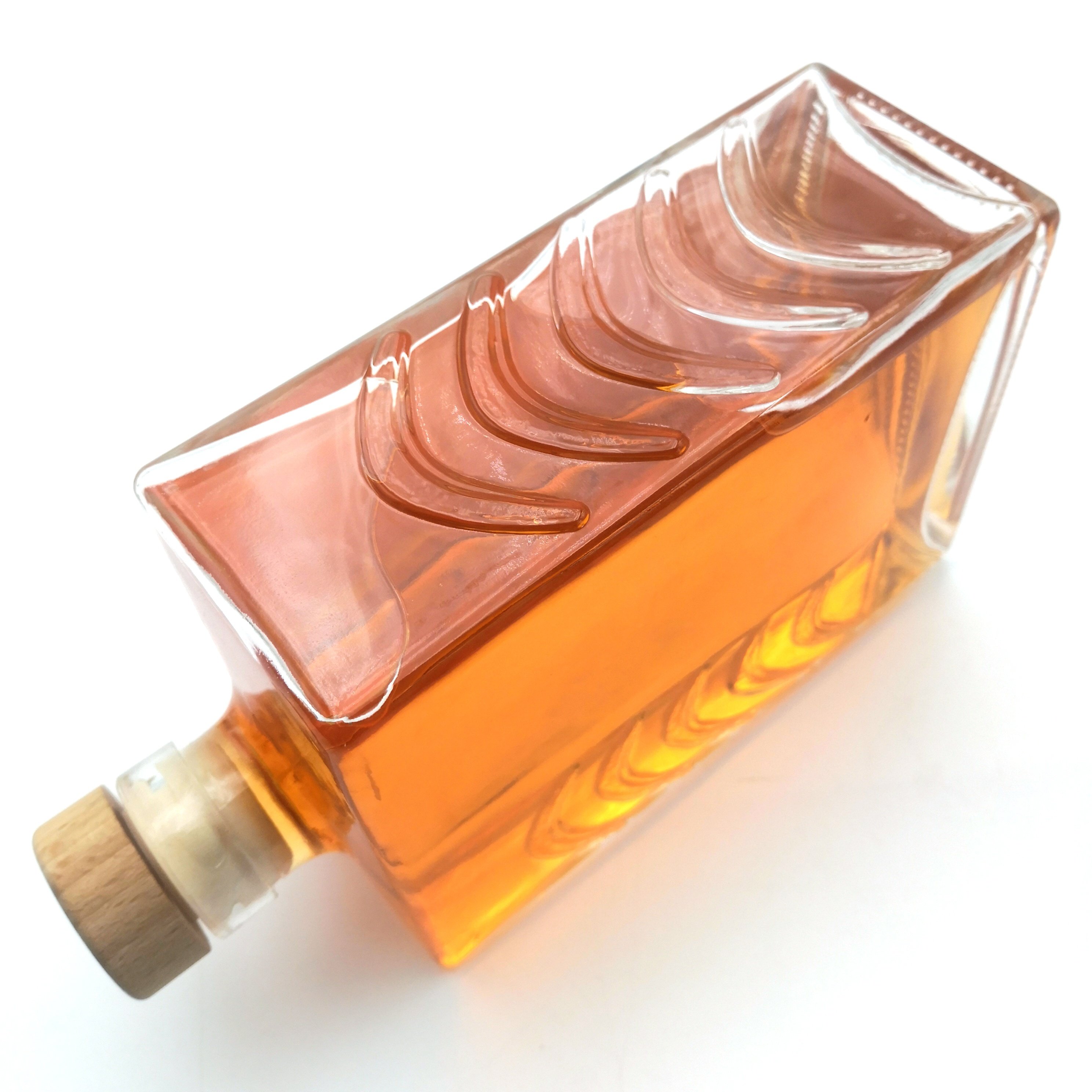 Unique Design Empty Square Liquor Wine Glass Bottle 750ml Liquor Bottle for Whiskey
