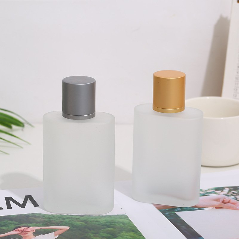 Luxury recyclable 30ml 50ml 100ml frosted pump spray cap perfume glass bottle
