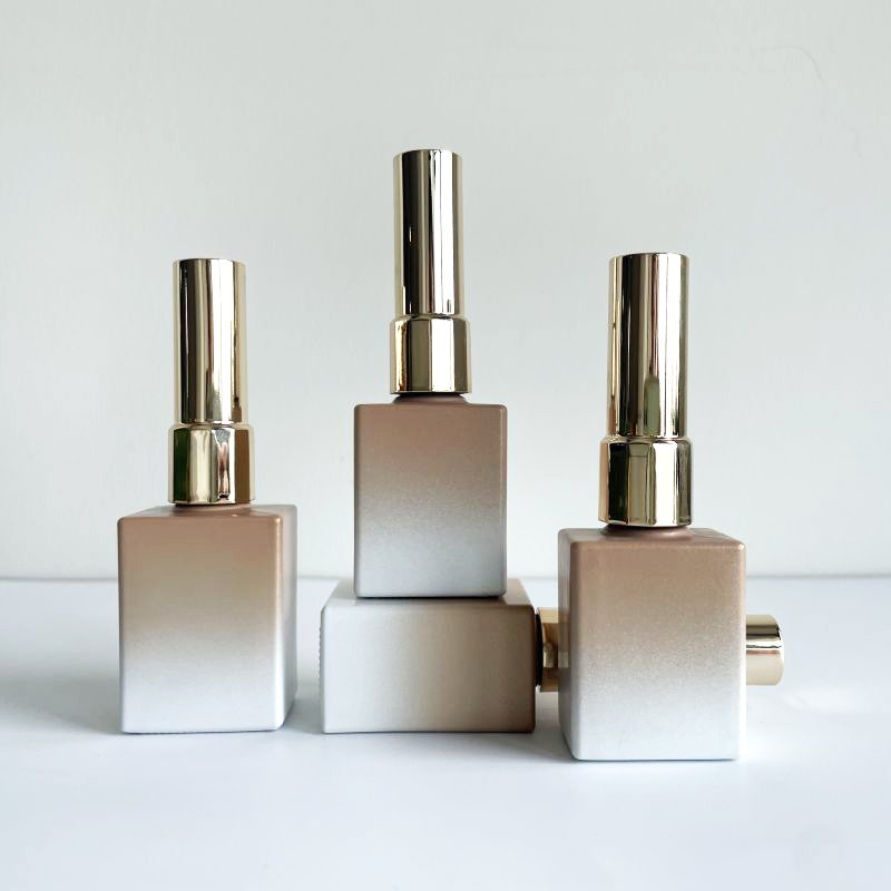 Nail Polish Bottle 10ml 12ml 15 Ml 20ml 30ml With Metal Logo Packaging Uv Gel Polish Glass Bottle For Gel Nail