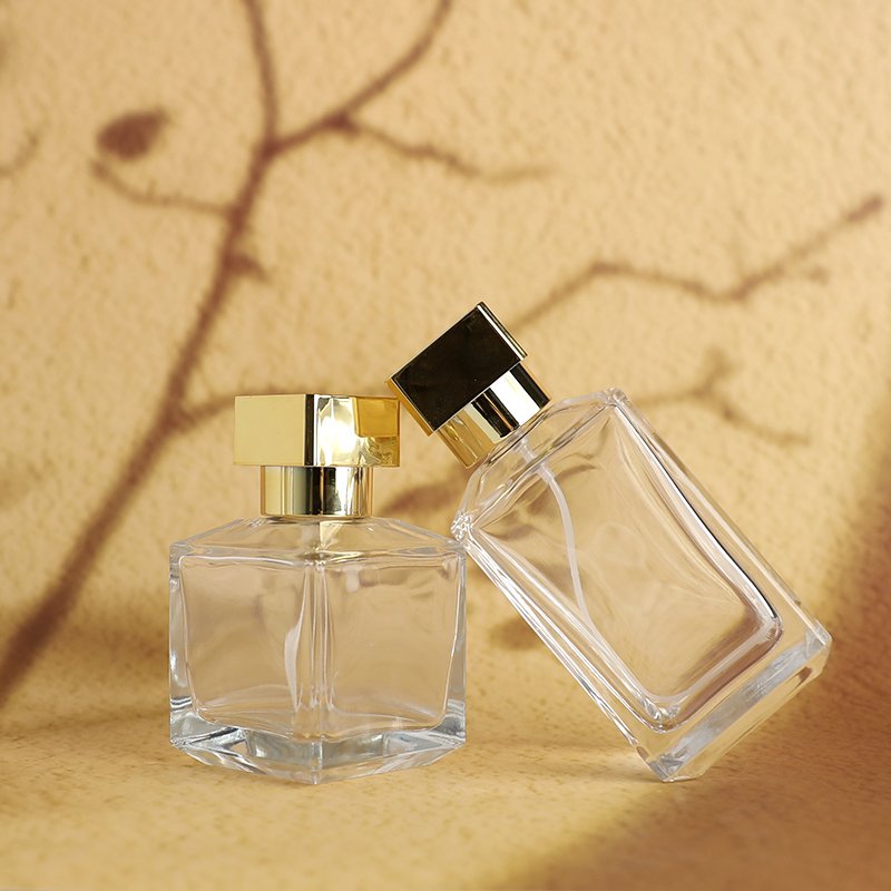 Factory custom 50ml70ml square thick bottom perfume glass bottle pressed spray bottle large capacity bottle wholesale