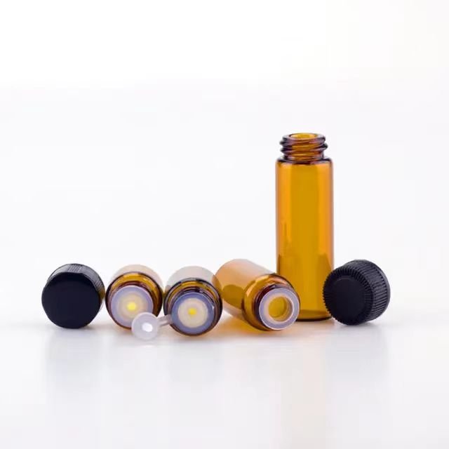 Wholesale essential oil glass bottle 1ml 2ml 3ml 5ml mini sample amber glass vial with nut bottle