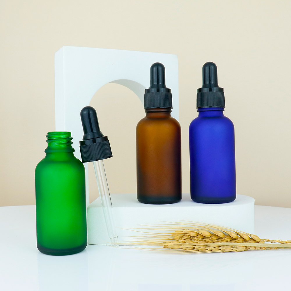 factory custom essential oil glass bottle 5ml 10ml 15ml 20ml 30ml 50ml 100ml Colorful dropper glass bottle with gold caps