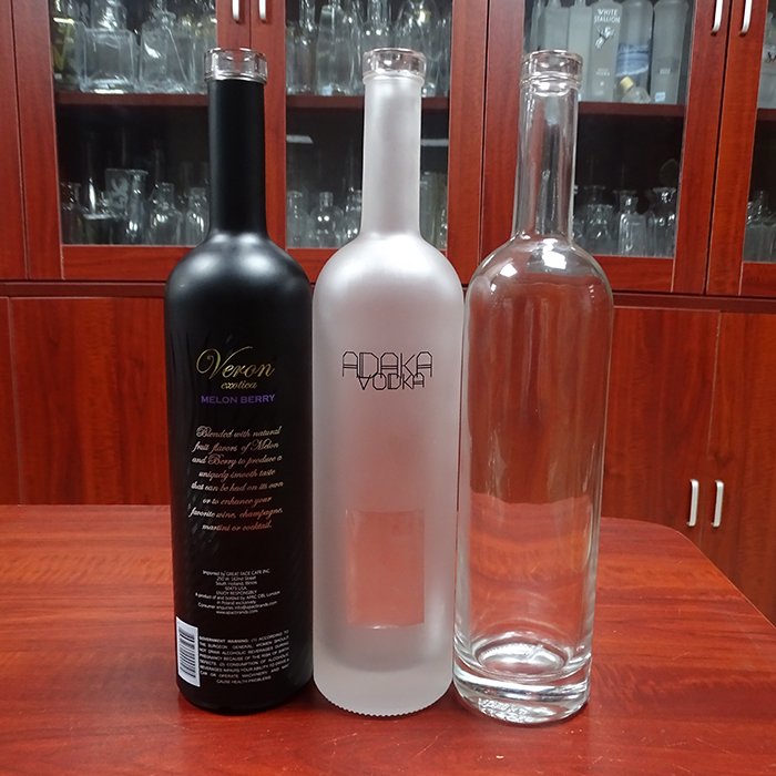 GLASS WINE BOTTLE
