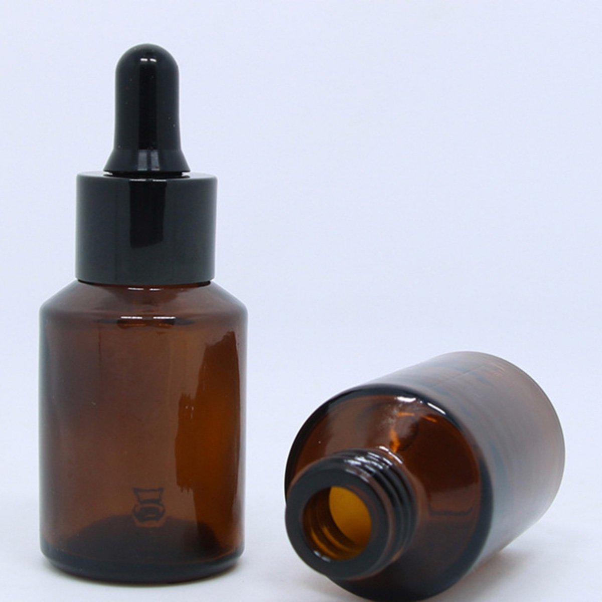 Luxury empty 15ml 30 ml 1oz half ounce serum essential oil transparent blue green frosted amber oblique shoulder glass bottle
