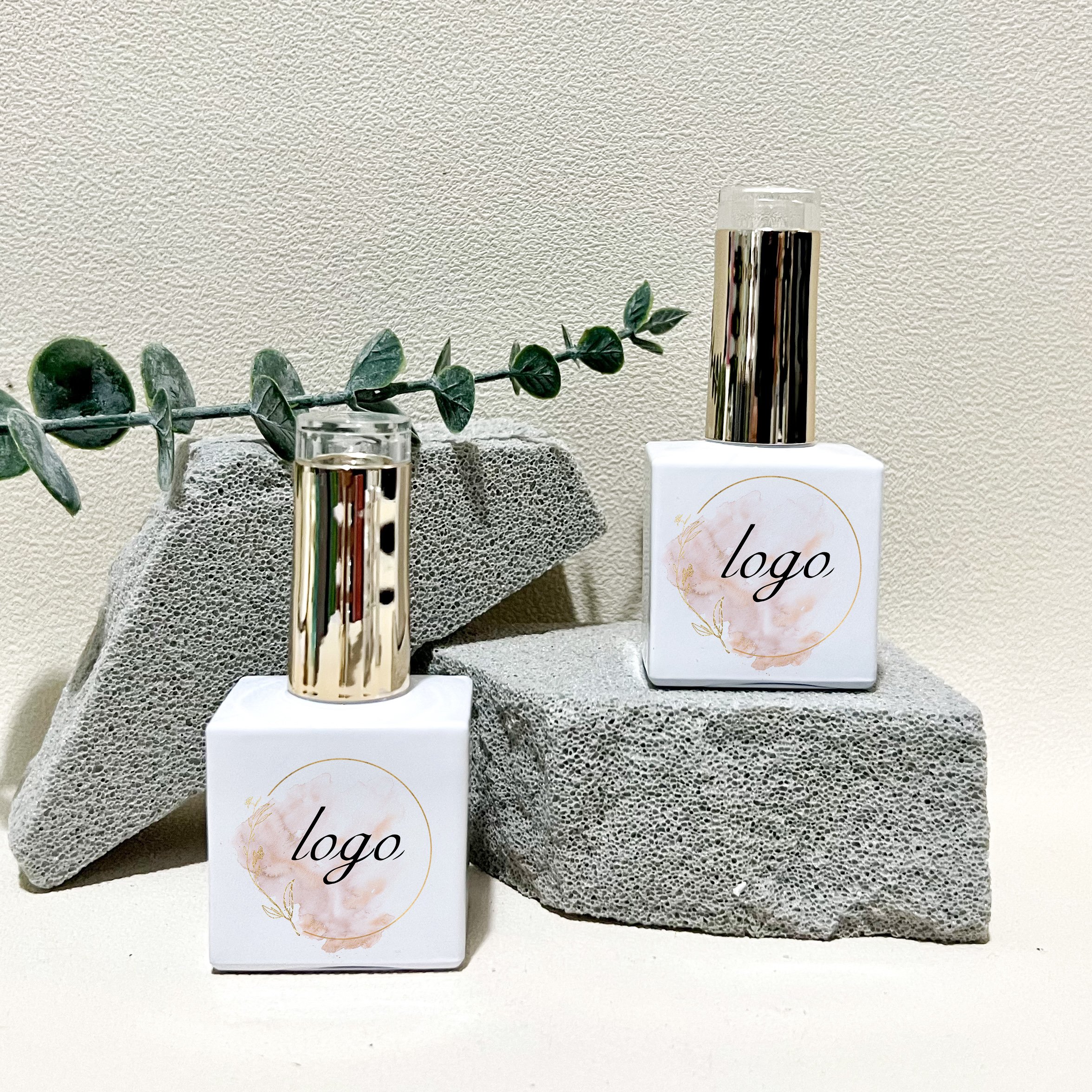 High quality Low MOQ 10ml 15ml 18.5ml empty gel nail polish bottle packaging nail bottle White white nail glass bottle