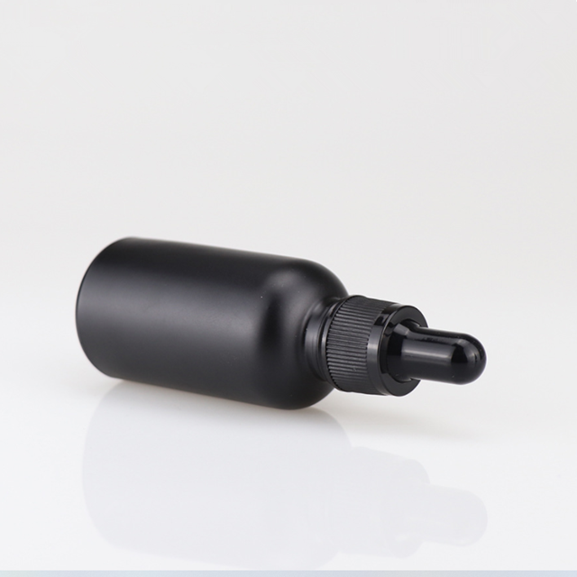 Sell 30ml50ml matte black glass bottle black eyedropper lid 30ml black fine oil bottle can be printed