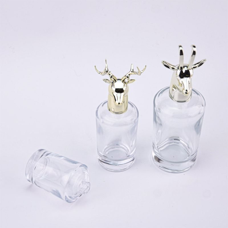 Sophisticated Perfume Glass Bottle - Contemporary Style, Precision Spray Nozzle, Perfect for Exquisite Fragrances and Essences