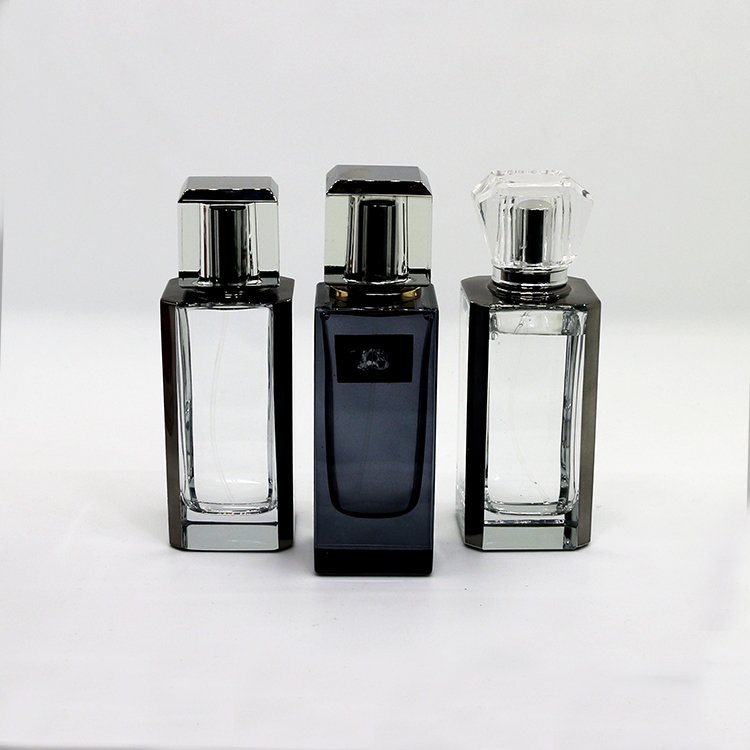 Custom Design Oem/Odm Luxury Black 30Ml 50Ml 100Ml Empty Perfume Glass Bottles