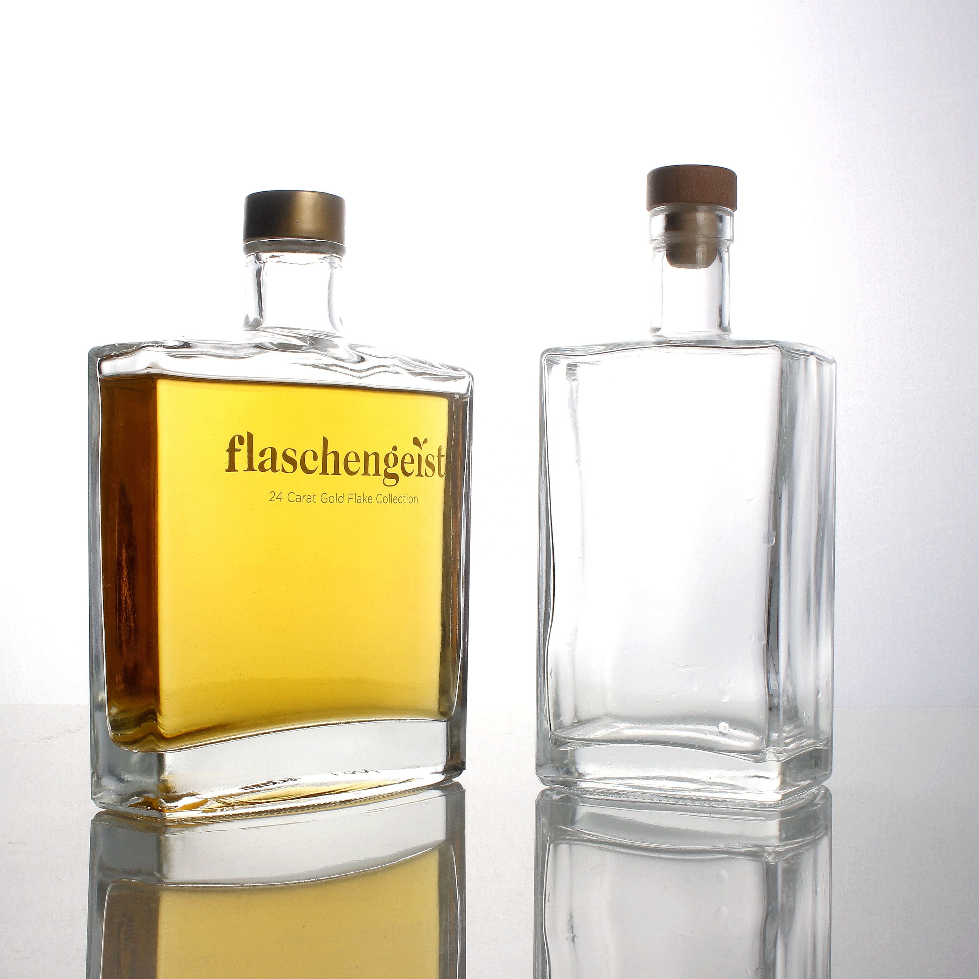 750ml 500ml Vodka Brandy Rum Gin Glass Bottles For Wine Spirit Liquids Glass Bottle with Cork Stopper