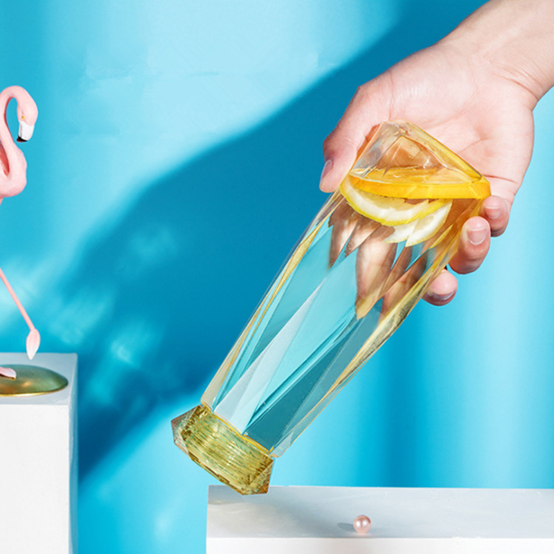 High Quality Portable Diamond Cup Creative Promotional Water Bottle Custom Glass Water Bottle for Women