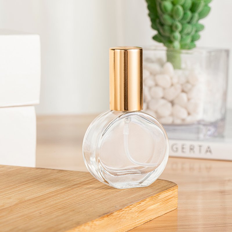 Wholesale 14ml Flat Glass Bottles Essential Oil Divided Lotion Spray Bottles Essence Divided Half Flat Bottle Manufacturers