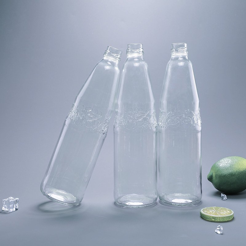Glass Beverage Bottles 750ml Soda Water Juice Beverage Clear Glass Bottle of Food Grade