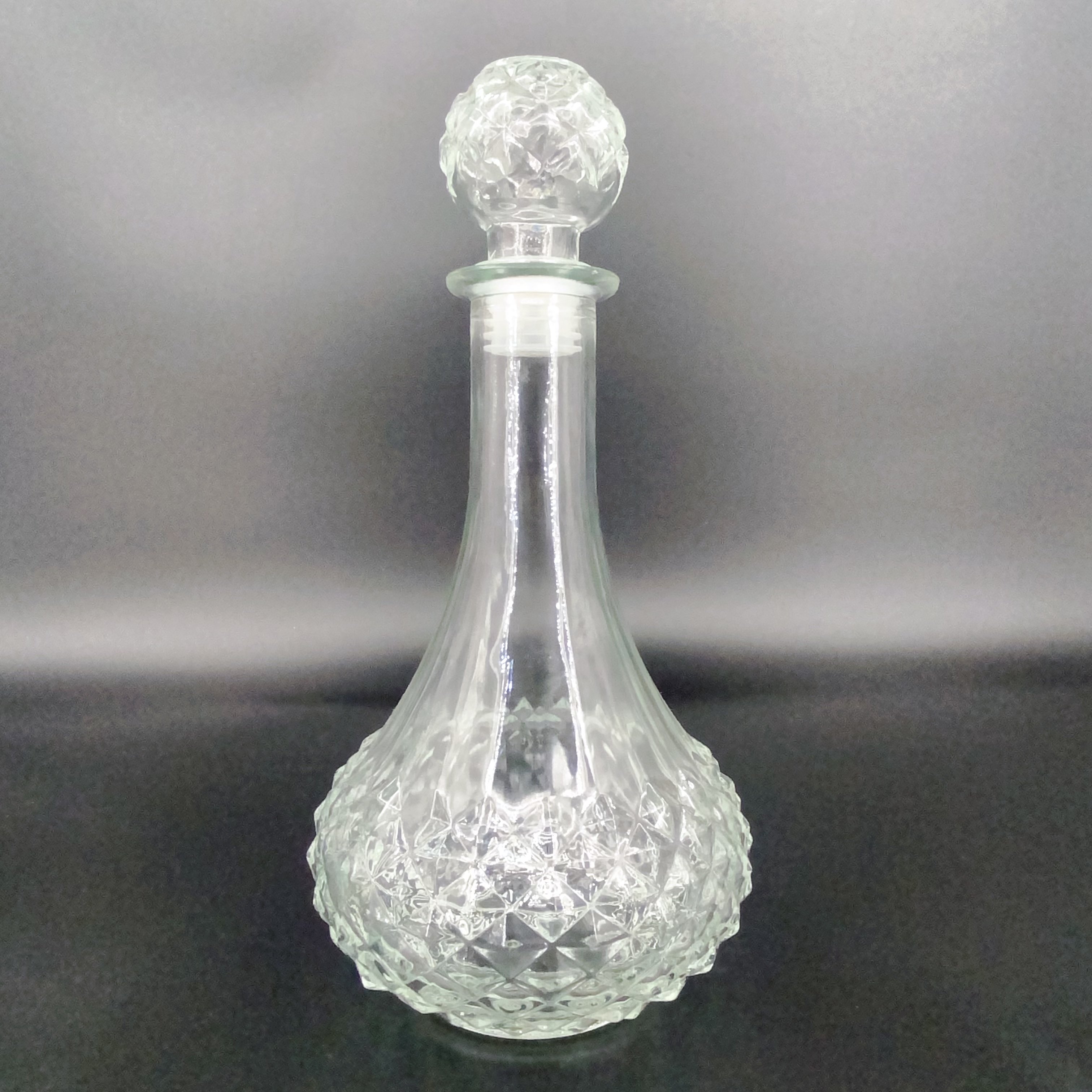 In Stock Classic Engraved European Style Whisky Foreign Wine Brandy Wine Glass Bottle