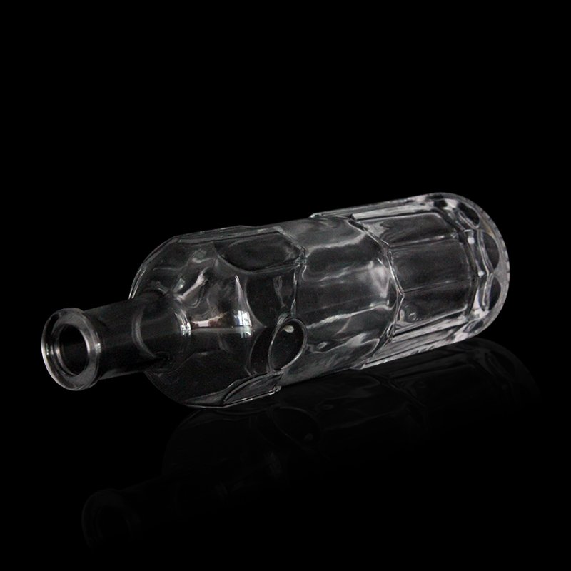 Factory Wholesale 500ml 700ml 750ml clear glass bottle is suitable for agave glass liquor gin whiskey wine bottles
