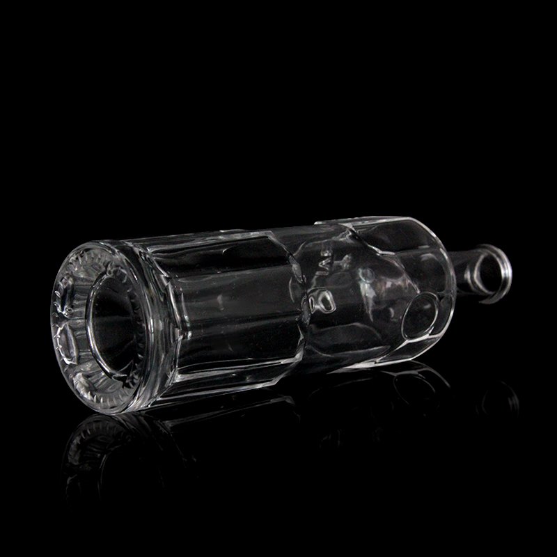 Factory Wholesale 500ml 700ml 750ml clear glass bottle is suitable for agave glass liquor gin whiskey wine bottles