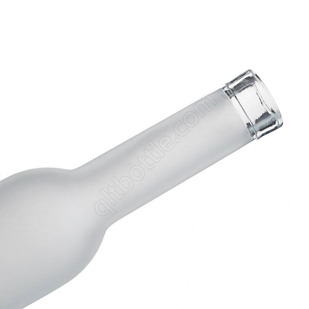 Free sample Round Tall and Thin Cork Top 200ml 375ml 500ml 750ml Clear Gin Vodka Ice Wine Glass Bottle With Cork Lid
