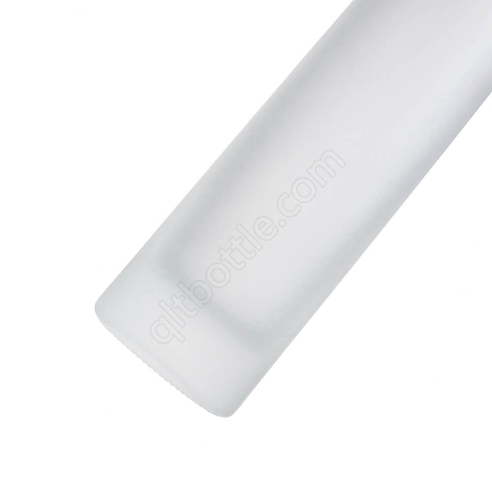 Free sample Round Tall and Thin Cork Top 200ml 375ml 500ml 750ml Clear Gin Vodka Ice Wine Glass Bottle With Cork Lid