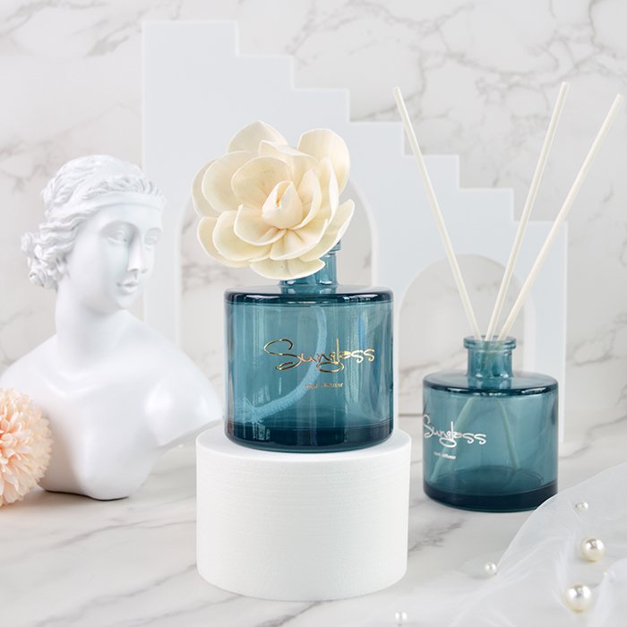 factory price Wholesale oil reed diffuser bottle matte black blue 200ml with T bar stopper