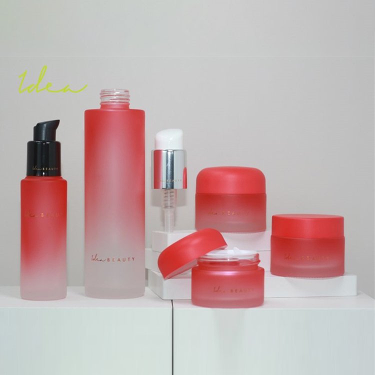 Custom Decoration Factory Direct Lowest Price Gradient Spray And Foil Print Emulsion Pump Head 50ml Glass Bottle