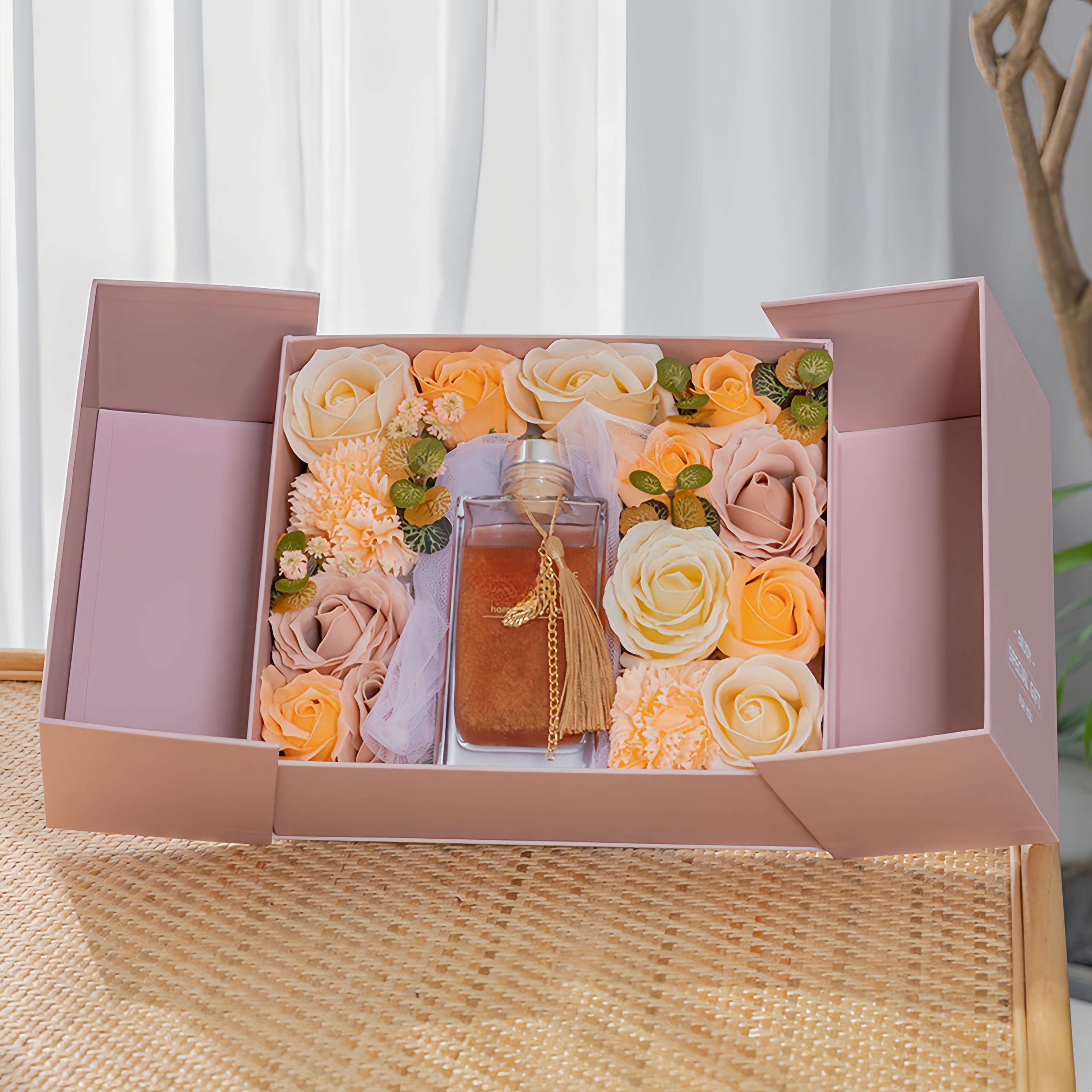 Wholesale Private Label Luxury High Quality Reed Diffuser Rose Gold Indoor Aromatherapy Reed Diffuser Bottle