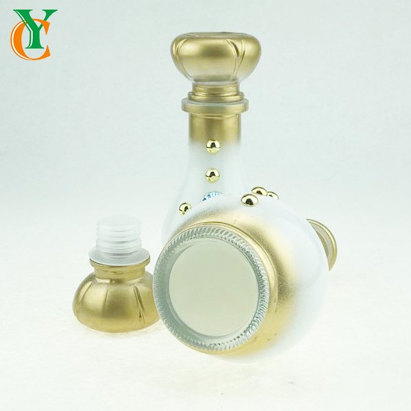 200ml 500ml 1000ml round glass liquid storage jar with glass lid food glass bottle gold beads design