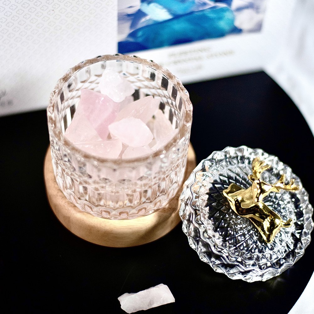 Modern Luxury Aroma Diffuser Set Crystal Stone Glass Bottle Reed Essential Oils Home Decoration Gift Aquarius Features Fragrance