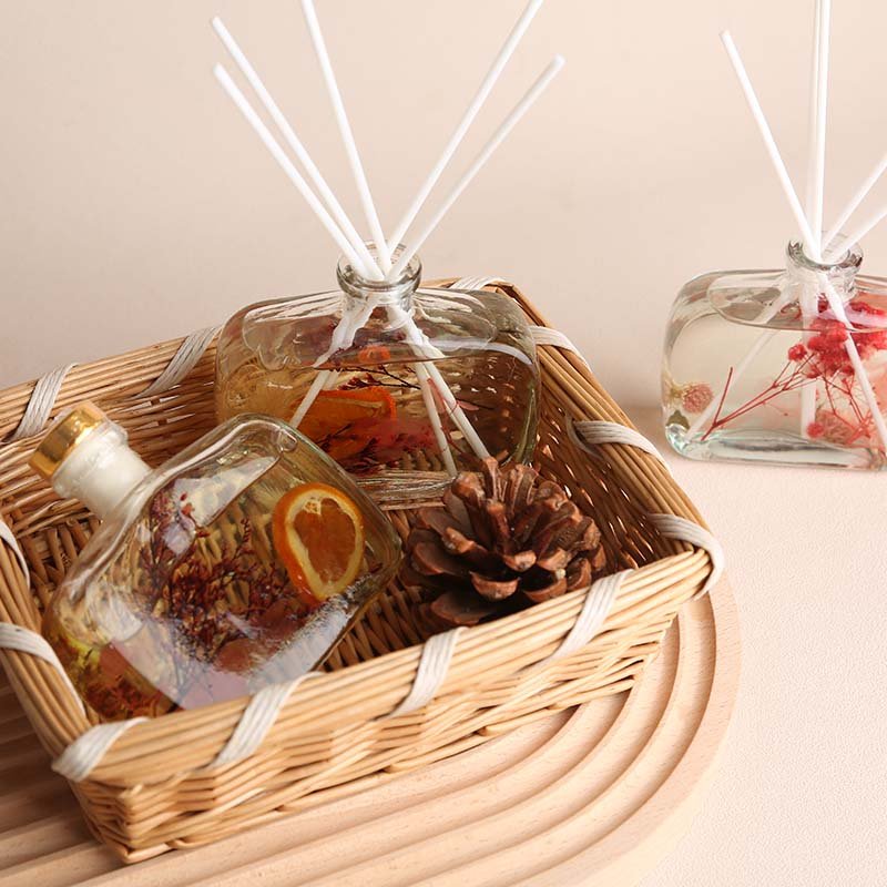 Luxury 100Ml Glass Square Bottle Flameless Dried Flower Rattan Aromatherapy Reed Diffuser Essential Oil Diffuser