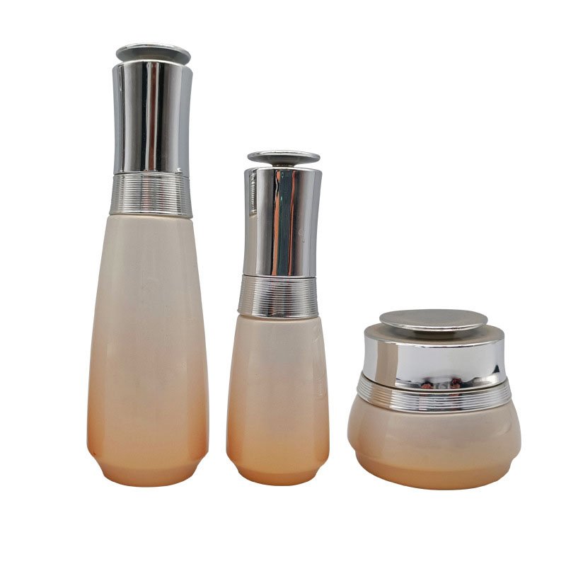 Glass White Cosmetic Jar 100ml Glass Bottle With Pump Cosmetic Pump Bottle