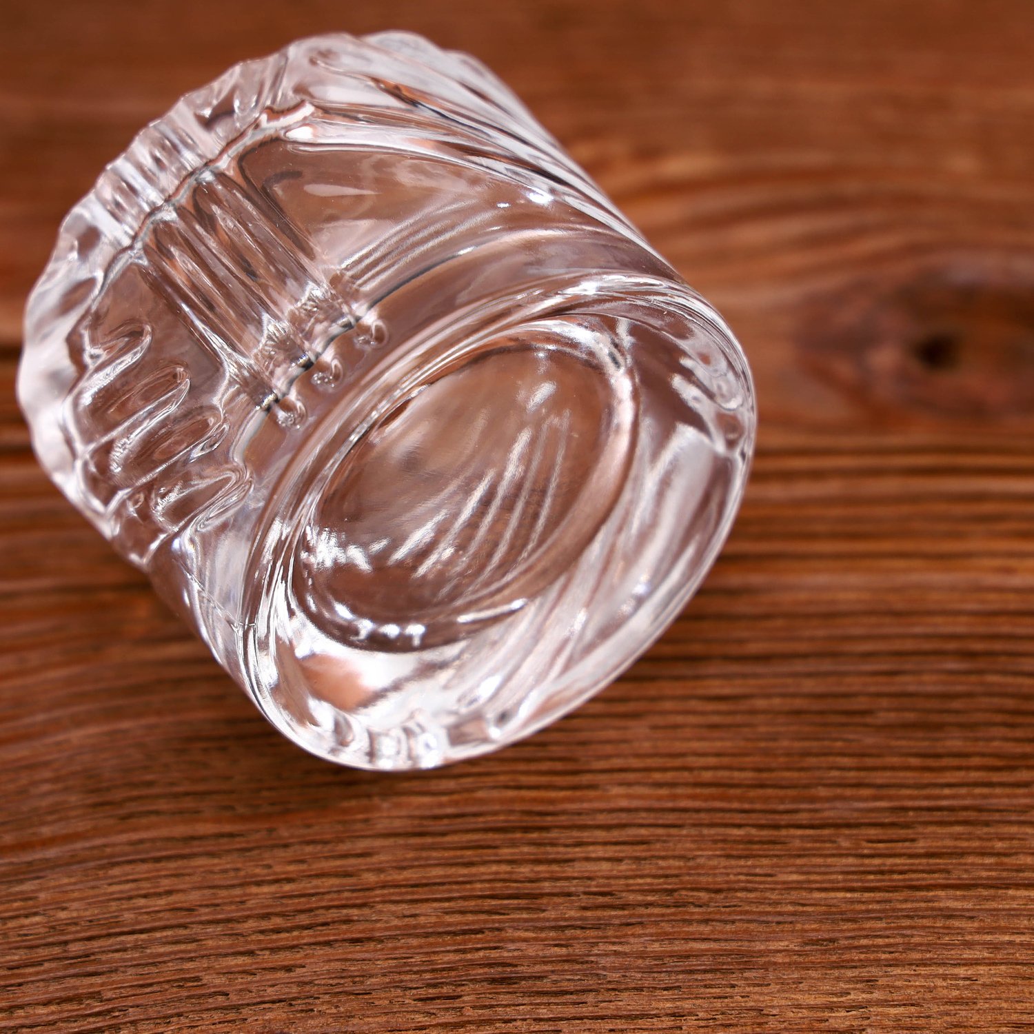 Customized Luxury Perfume Bottle 50ml Round Thick Glass Bottle With High Quality Lid
