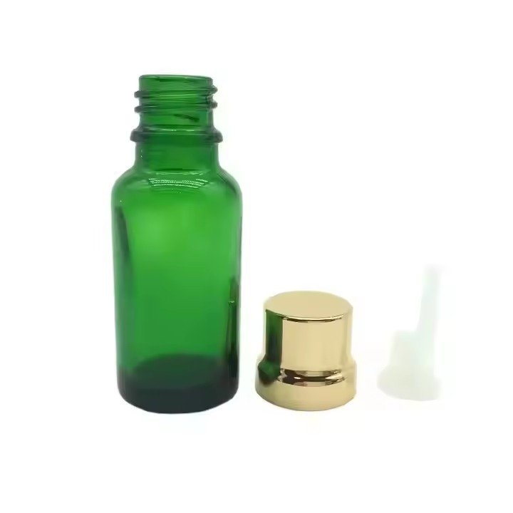Cosmetic Packaging 20ml Mini Glass Bottles Essential Oil Luxury Small Glass Bottle With Cap