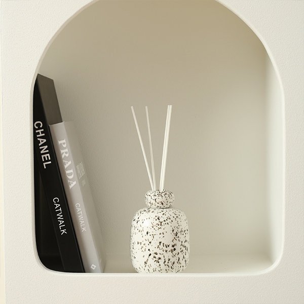 2024 New Design Wholesale Luxury Room Diffuser Empty Bottle 400ml Matte Frosted White Ceramic Aroma Reed Diffuser Bottle