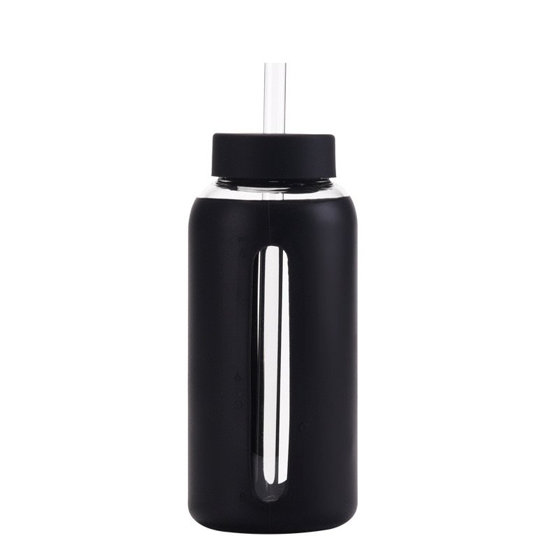 New Style 800ml borosilicate glass bottle silicone wrapped glass bottles with straw for juice milk