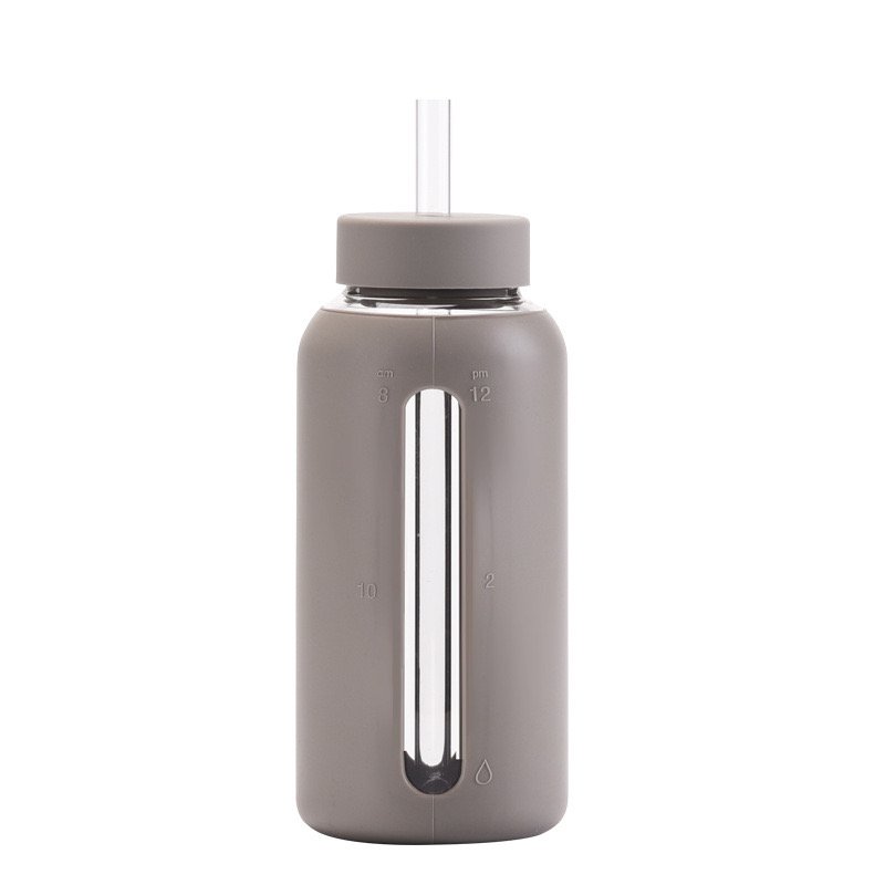 New Style 800ml borosilicate glass bottle silicone wrapped glass bottles with straw for juice milk
